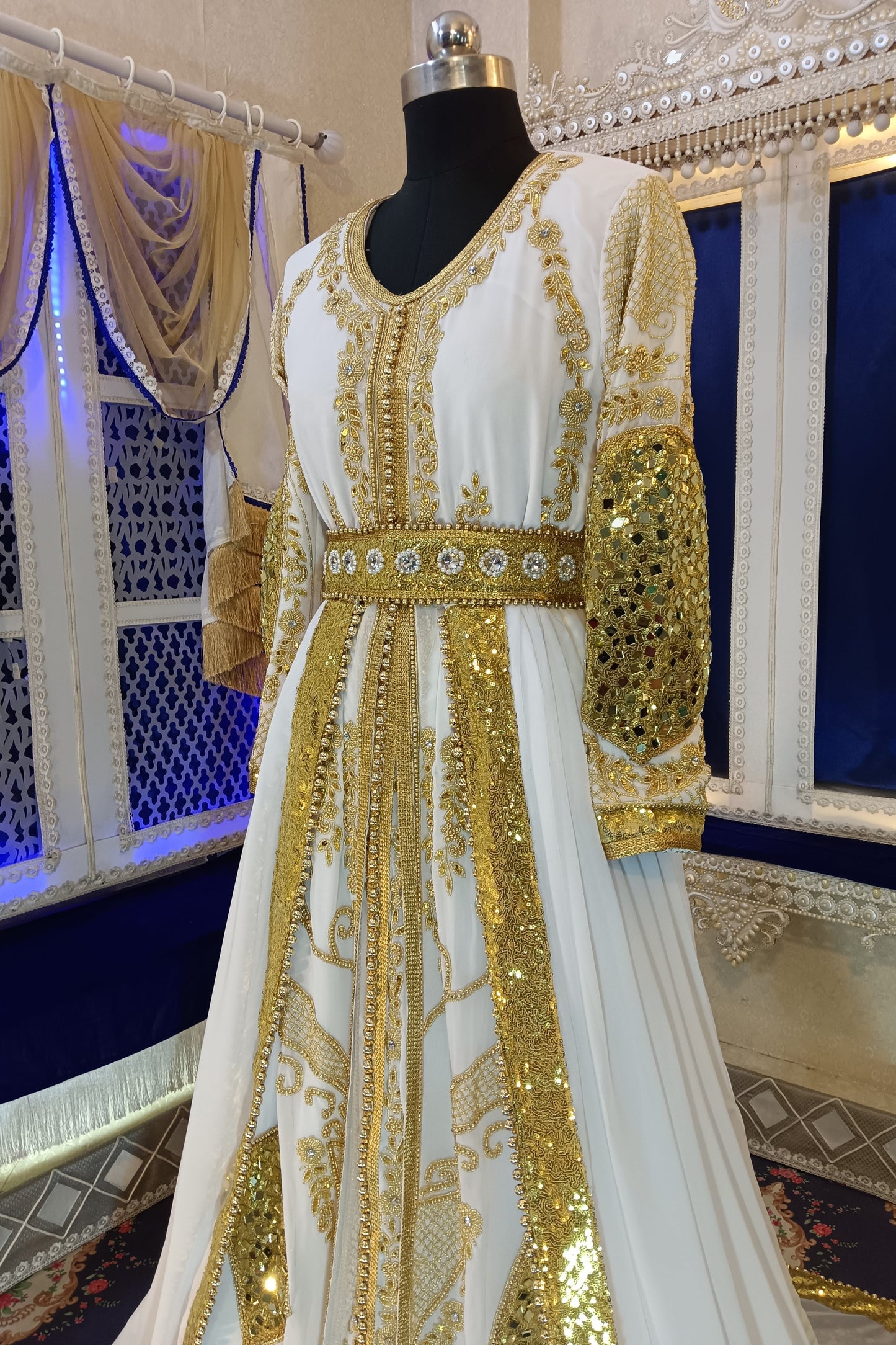 White Unique Designe Wedding Arabic Maxi Takchita Kaftan