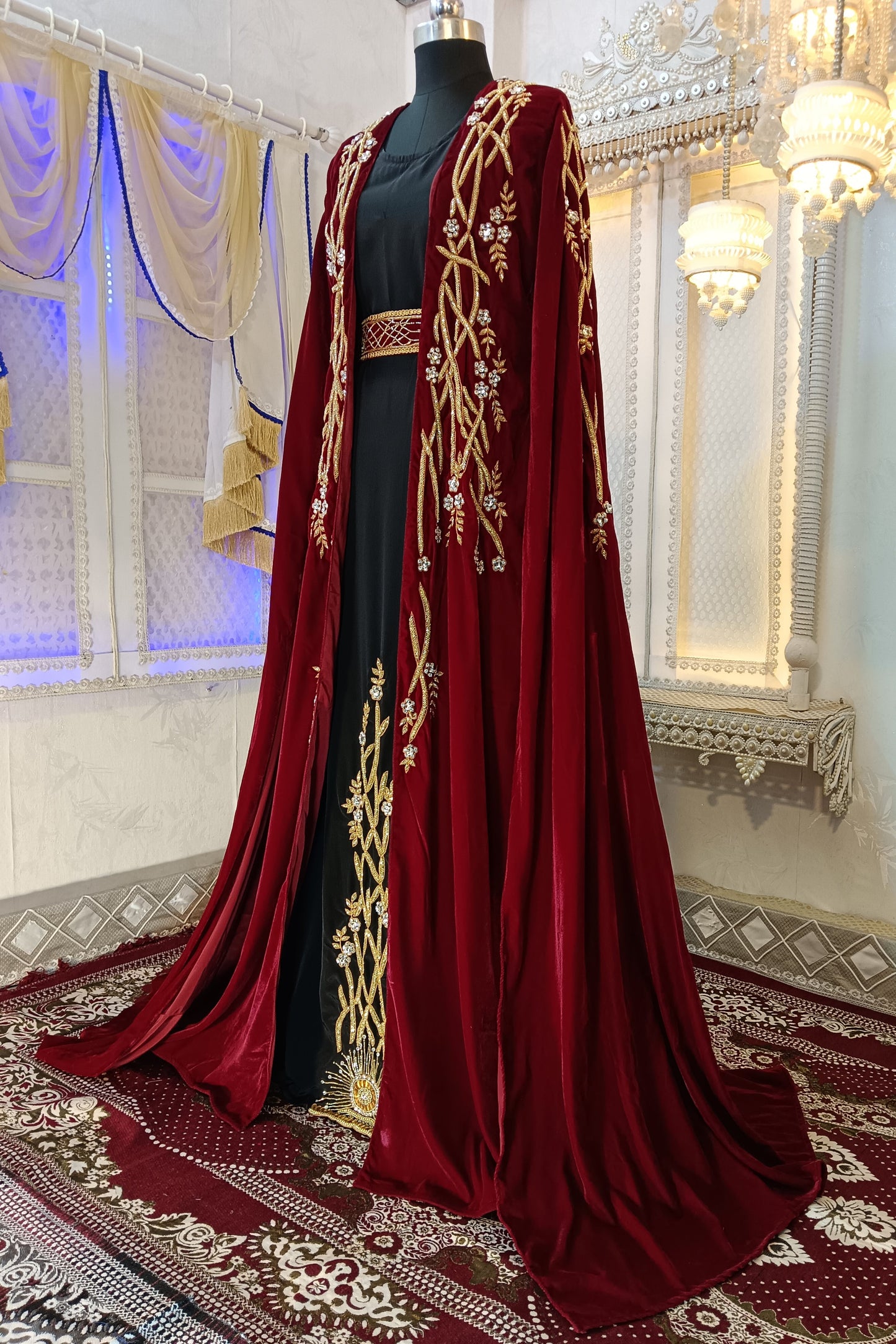 Maroon and Black Arabic Moroccan Kaftan