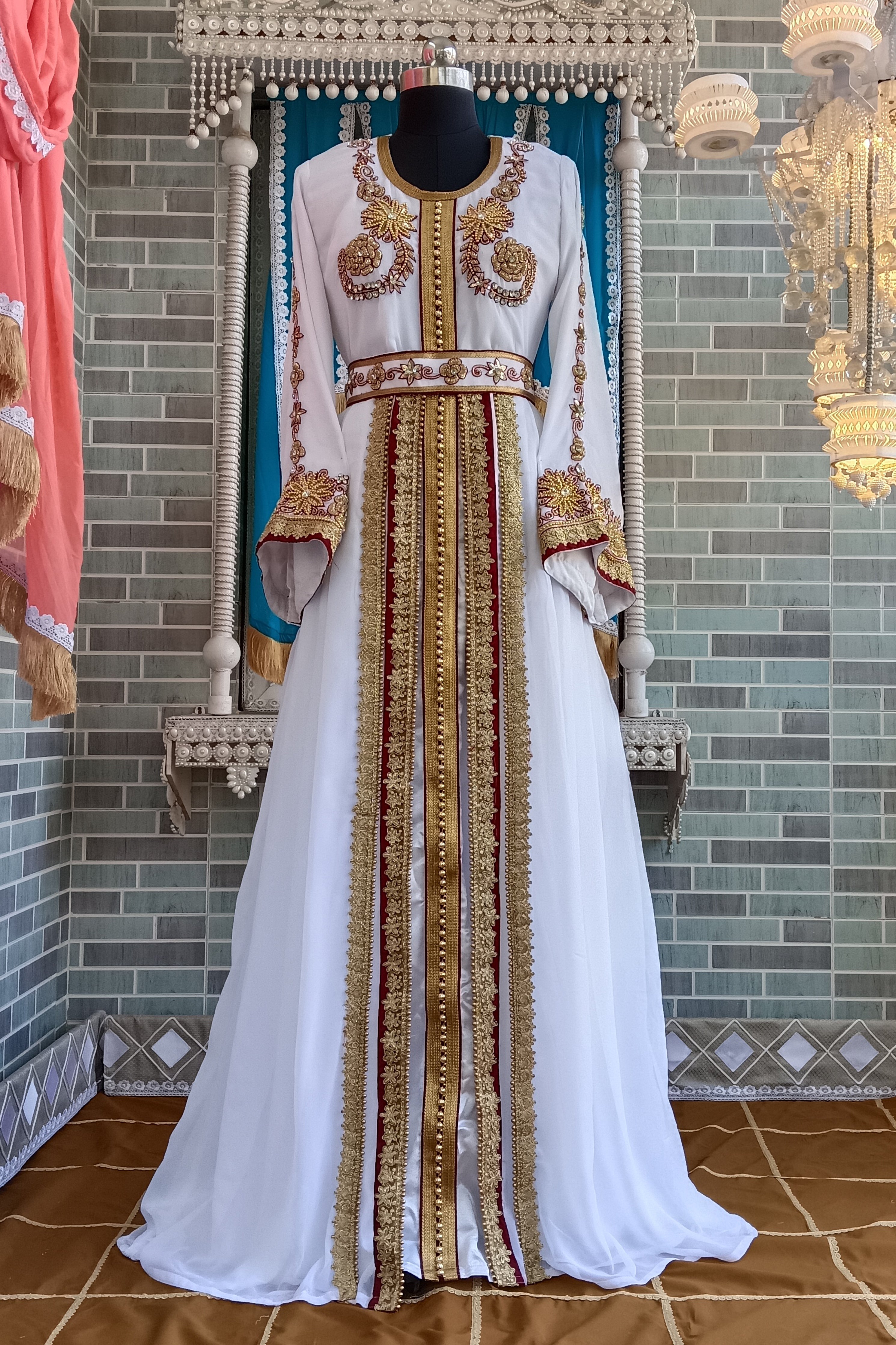 White Designer Islamic Moroccan Kaftan for Women White Designer Islamic Moroccan Kaftan for Women