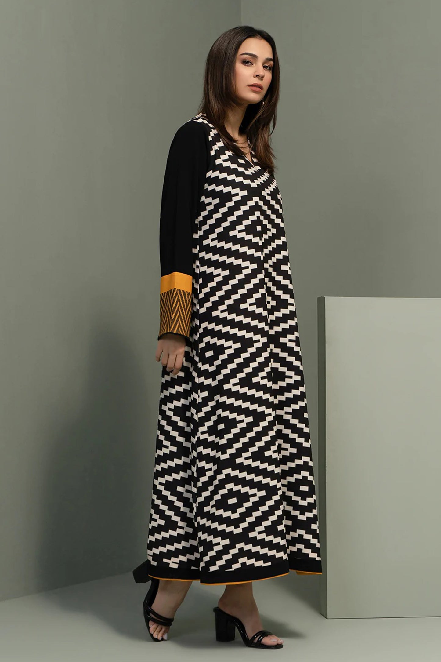 African Woman Silk Kaftan