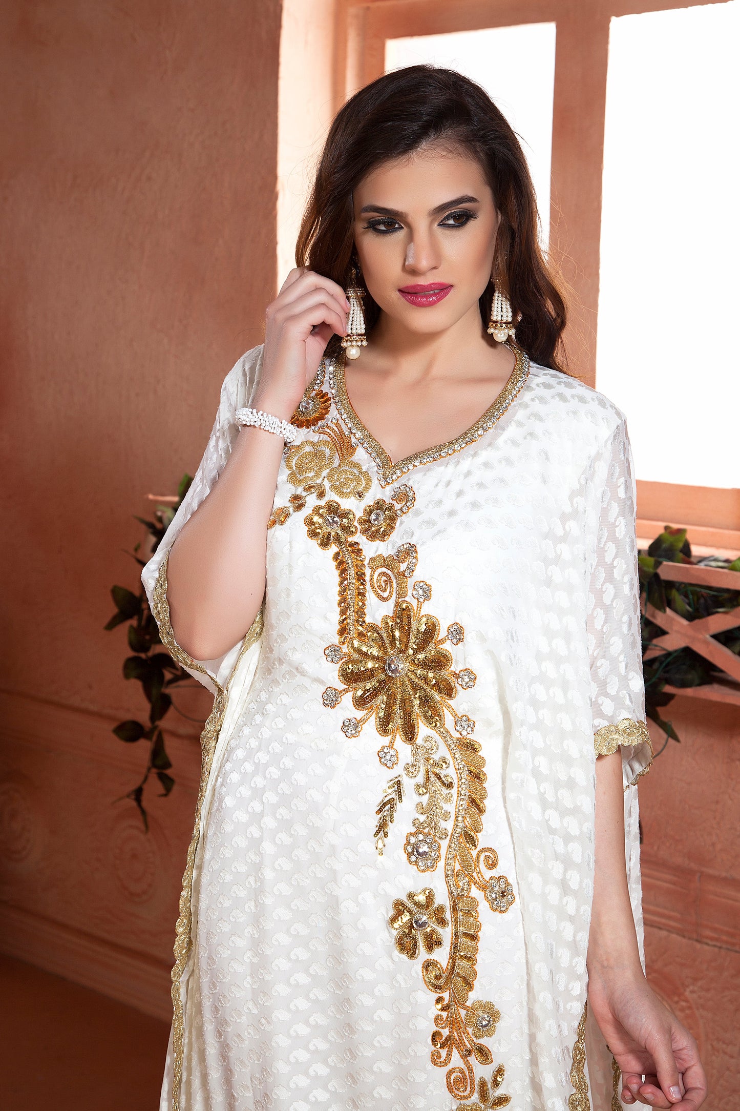 Off White Handmade Free Size Kaftan