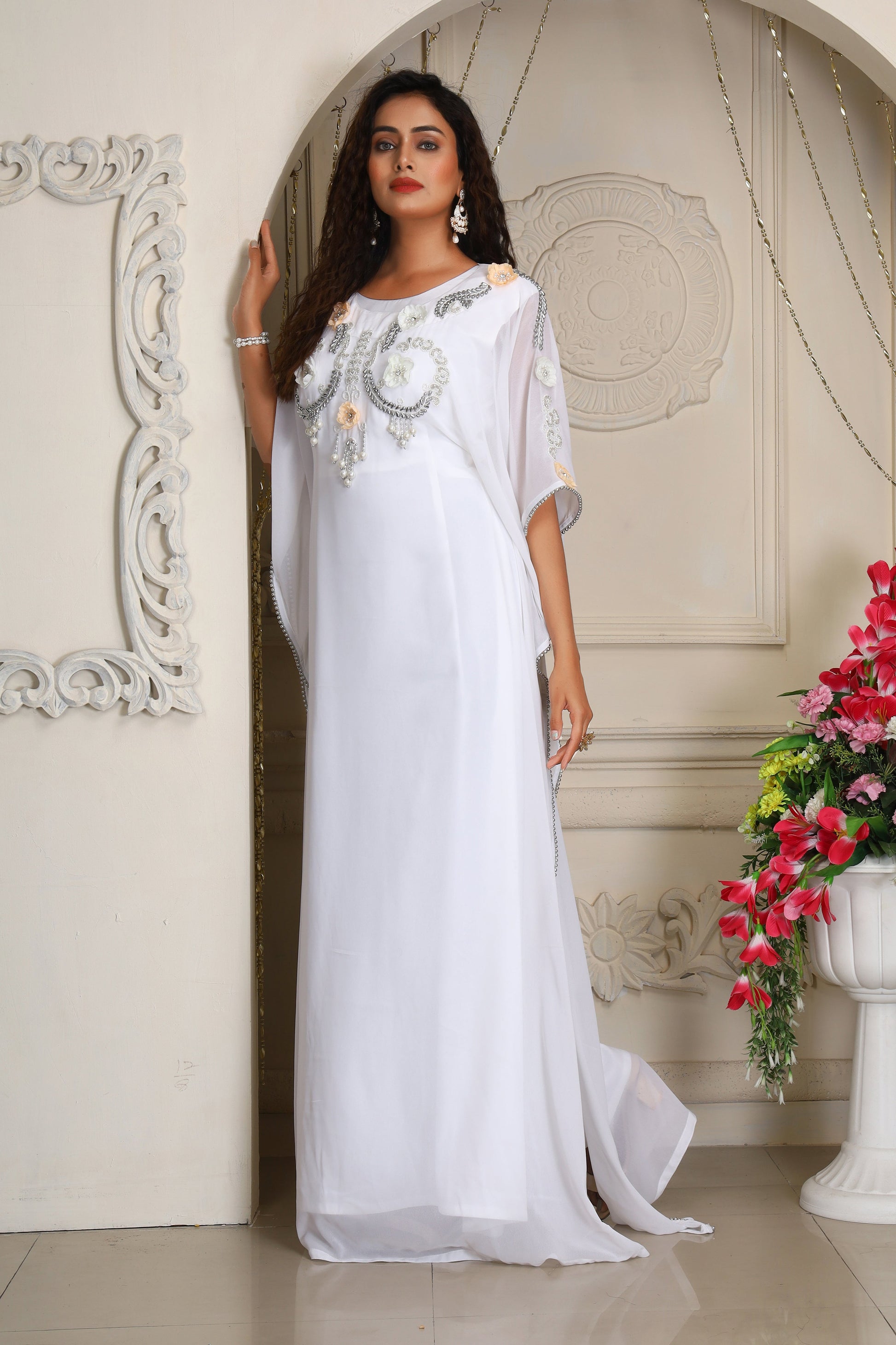 White Designer Arabic Caftan Israeli Wedding Long Maxi Caftan Islamic Free Size Hand Beaded Dubai Kaftan Wedding Aaudi kaftans White Designer Arabic Caftan Israeli Wedding Long Maxi Caftan Islamic Free Size Hand Beaded Dubai Kaftan Wedding Aaudi kaftans